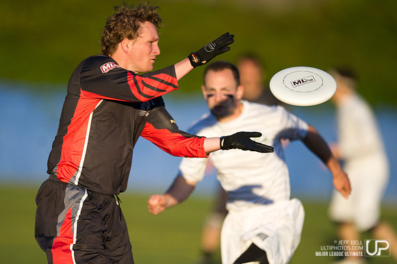 nighthawks_rainmakers_20130622_203224_JBP1235