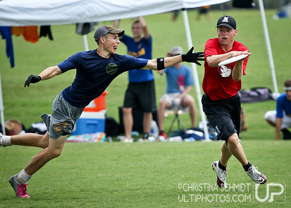 Men's Saturday - Round 3 - Christina - Club Terminus 2013