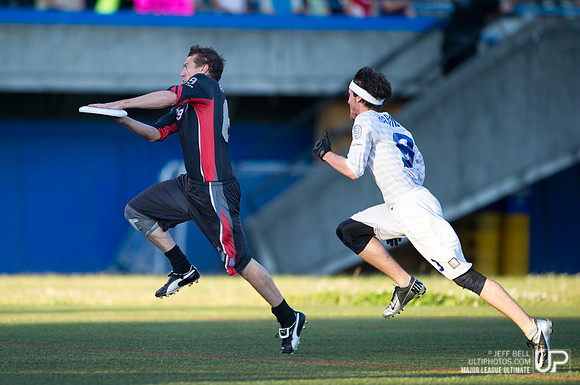 nighthawks_rainmakers_20130622_202738_JBP1121