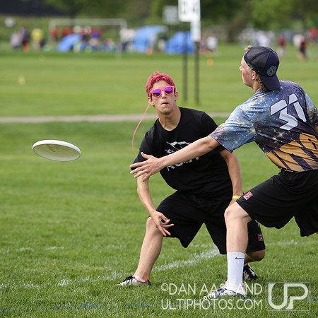 Sat Round 2 - Open D-II - MN HS State Champs 2013