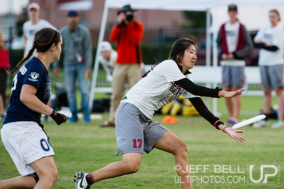 USAU_Nationals_2013_Friday_20131018_182700_JBP6827