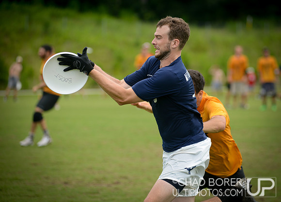 Men's Sunday - Round 4 - Chad - Club Terminus 2013