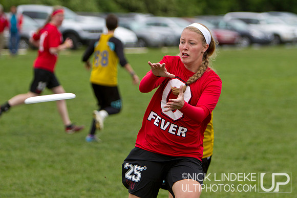 Saturday Pool Play - Round 2 - 2013 D-I College Champs