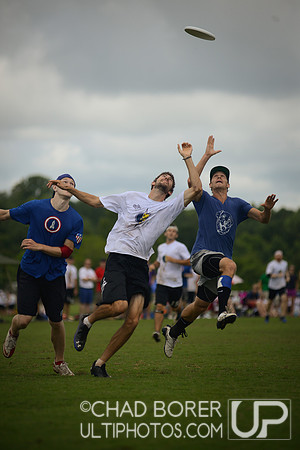 Men's Sunday - Round 5 - Chad - Club Terminus 2013