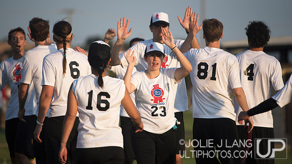 Metro North vs Ambiguous Grey - Pool Play - USAU Club Nationals
