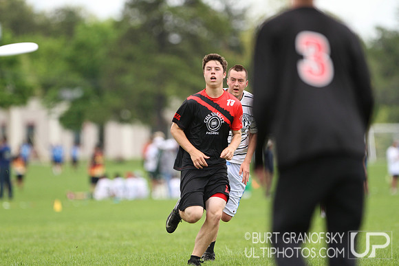 USAU 2013 HS Northeasterns -- Sunday, Open Quarterfinals