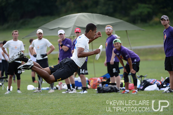 Chesapeake Invite 2013 Saturday Action