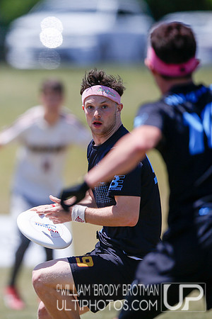 Day 1 of 2023 D-I College Championships.