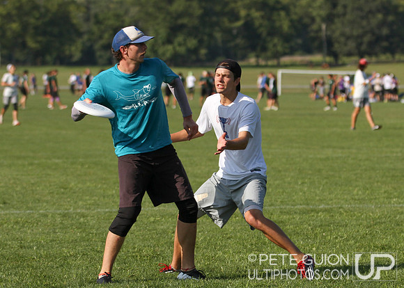 Round 1 of Mixed pool play of the Chesapeake Invite