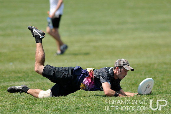 Saturday Open Pool Play & Crossovers - 2012 USAU D-III College Championships