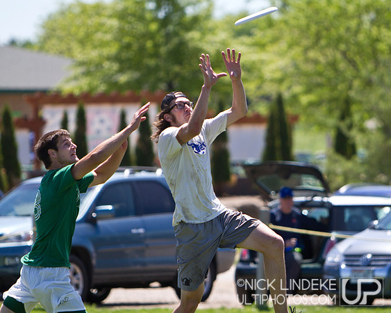 Friday Pool Play - Round 2 - 2013 D-I College Champs
