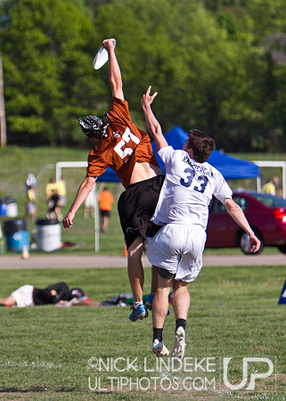 Friday Pool Play - Round 5 - 2013 D-I College Champs