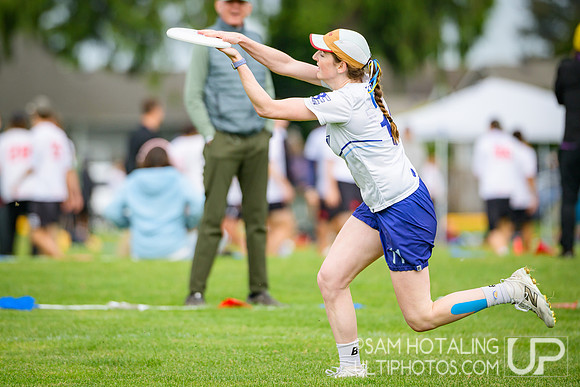 Pool play at USAU D-I College Championships