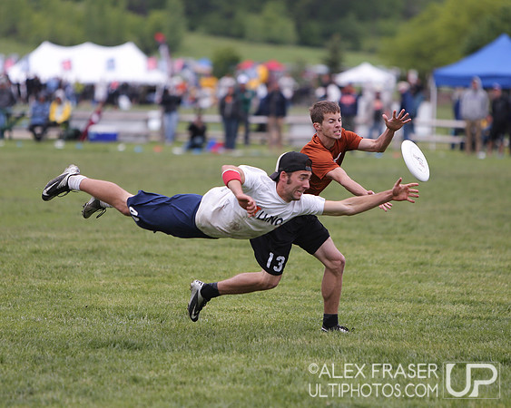Saturday Highlights - 2013 USA Ultimate D-I College Champs