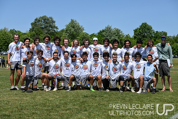 Cal-Santa Cruz Slugs Team Photo -- 2023 D1 Champs