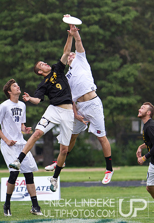 2013 D-I College Champs - Monday Highlights