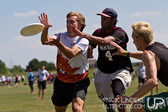 Sunday Action at Cooler Classic 25