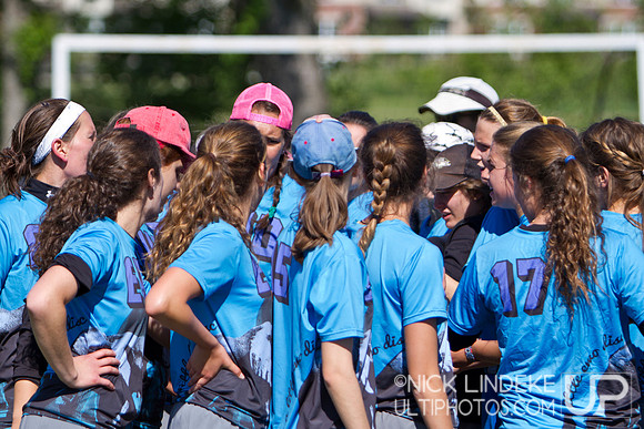 Friday Pool Play - Round 1 - 2013 D-I College Champs