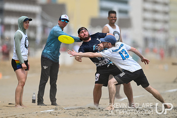 Sunday Action - 2025 Beach Championships