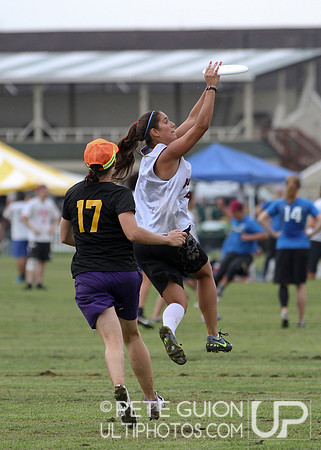 Round 1 of Women's pool play of the 2013 Chesapeake Open