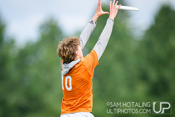 Pool play at USAU D-I College Championships