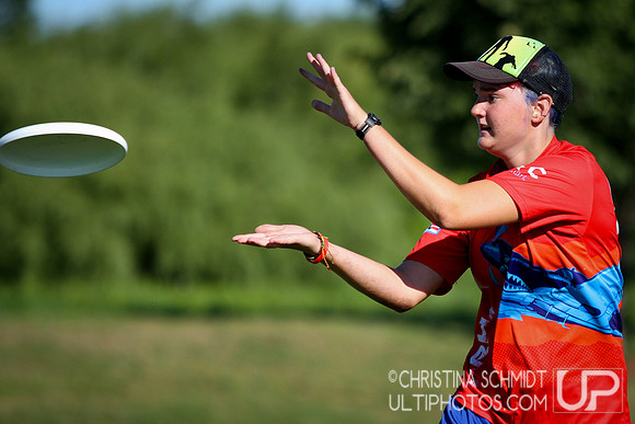 Saturday Girls U19 - Round 1 - YCC 2013