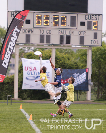 Sunday Highlights - 2013 USA Ultimate D-I College Champs