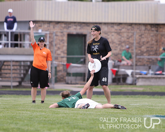 Sunday Highlights - 2013 USA Ultimate D-I College Champs
