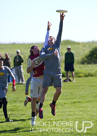 Friday Pool Play - Round 1 - 2013 D-I College Champs