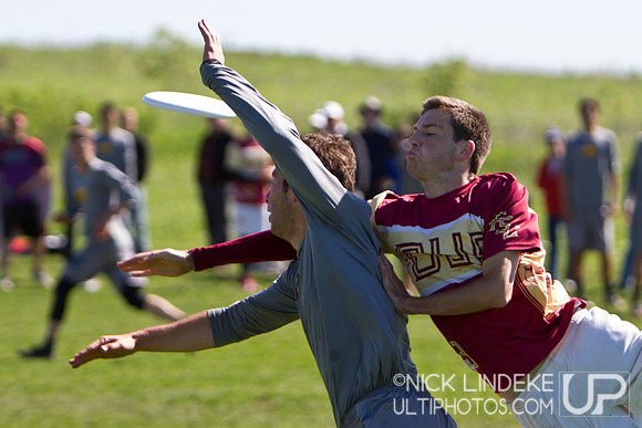 Friday Pool Play - Round 1 - 2013 D-I College Champs