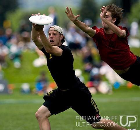 Open Semis - CUT v Iowa - 2011 College Championships