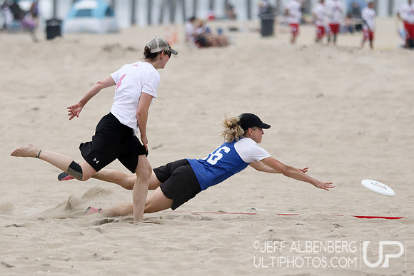 Day 1 of 2023 USA Ultimate Beach Championships