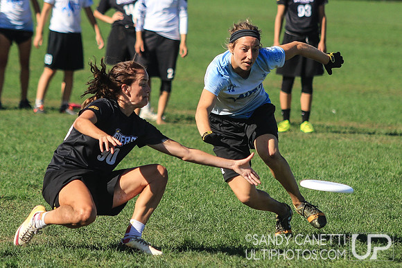 Sunday Action - 2016 USAU Northeast Regionals