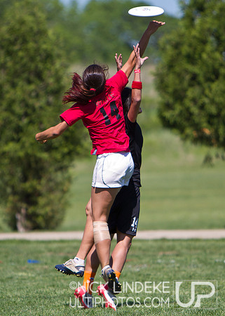 2013 D-I College Champs - Friday Highlights