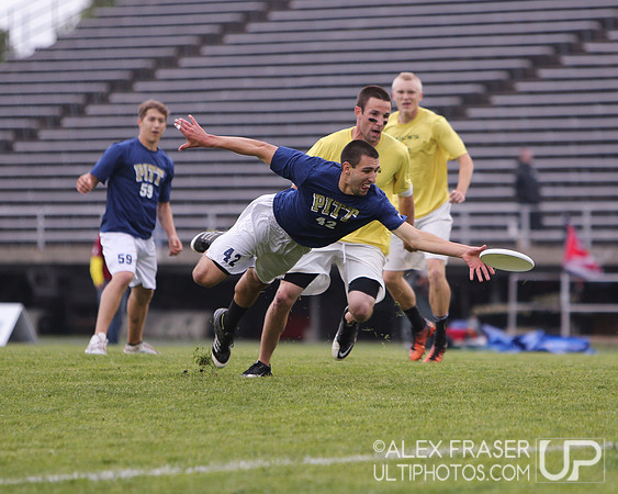 Sunday Highlights - 2013 USA Ultimate D-I College Champs