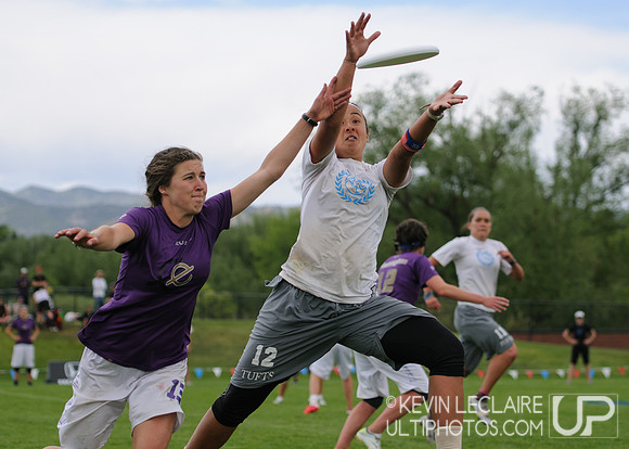2012 USAU D-I College Championships Sunday Action
