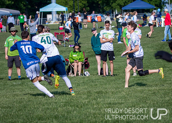 2023 USA Ulitmate Division III College Championships ©