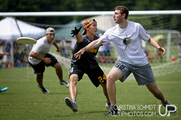 Men's Saturday - Round 2 - Christina - Club Terminus 2013