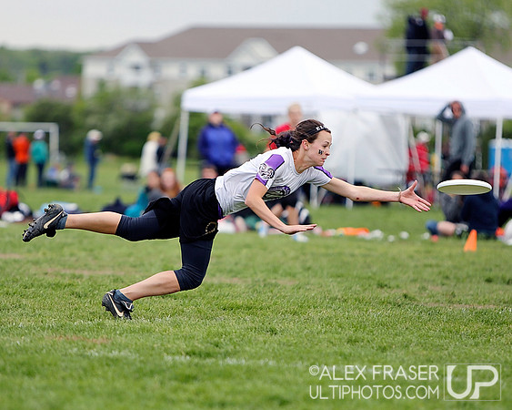 Sat Pre-Qtrs - 2013 D-I College Champs