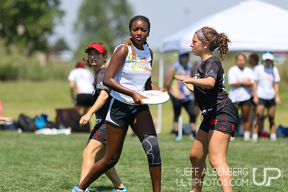 Pool play at USAU Youth Club Championships