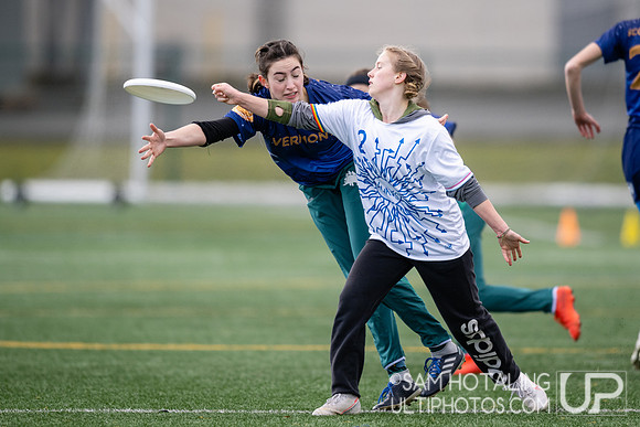 Pool play at Northwest Challenge Women's