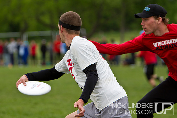 Saturday Pool Play - Round 2 - 2013 D-I College Champs