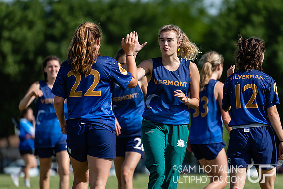 Highlights from pool play USAU DI College Championships at Memorial Stadium