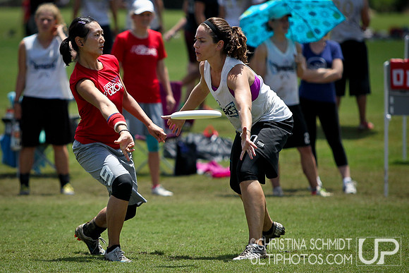 Women's Sunday - Finals - Christina - Club Terminus 2013