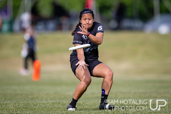 Carleton Syzygy vs Vermont Ruckus in quarterfinals at USAU DI College Nationals