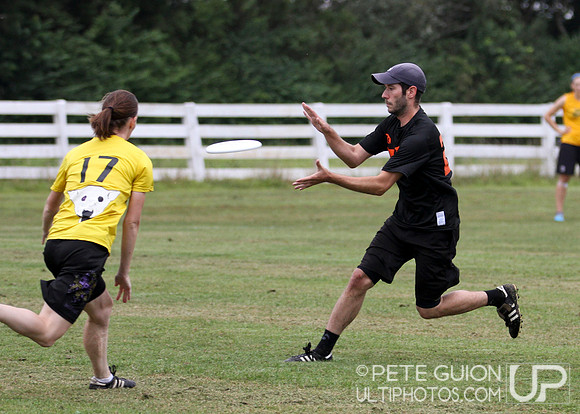 Round 1 of Mixed pool play of the 2013 Chesapeake Open