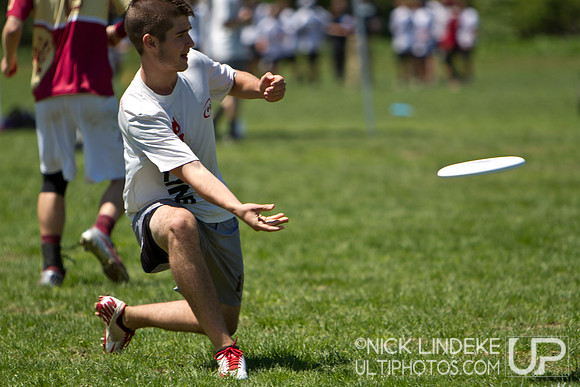 Friday Pool Play - Round 3 - 2013 D-I College Champs