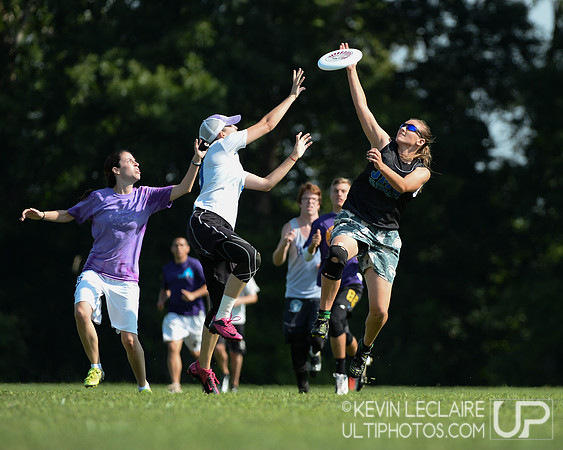 Chesapeake Invite 2013 Saturday Action