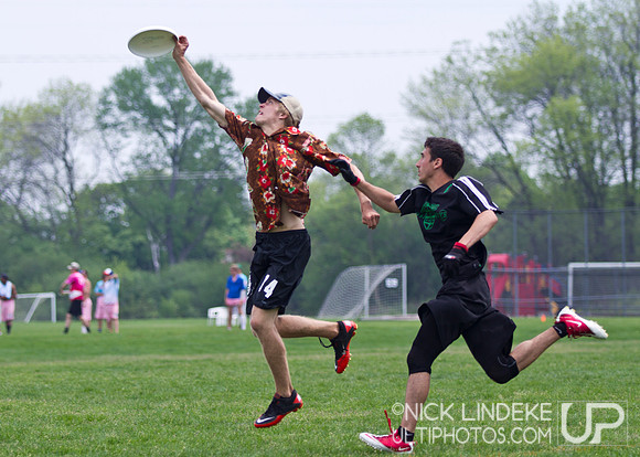 Sunday action from the 2013 D-III National Championships
