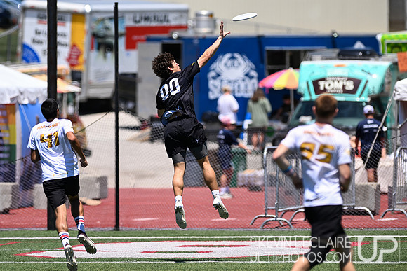 UMass Zoodisc vs UNC Darkside Men's Final -- 2023 D1 Champs